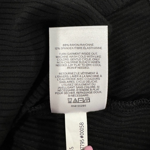 Express Black Women’s Gold Shoulder Buttons Long Sleeve Top (XS) - Picture 8 of 8